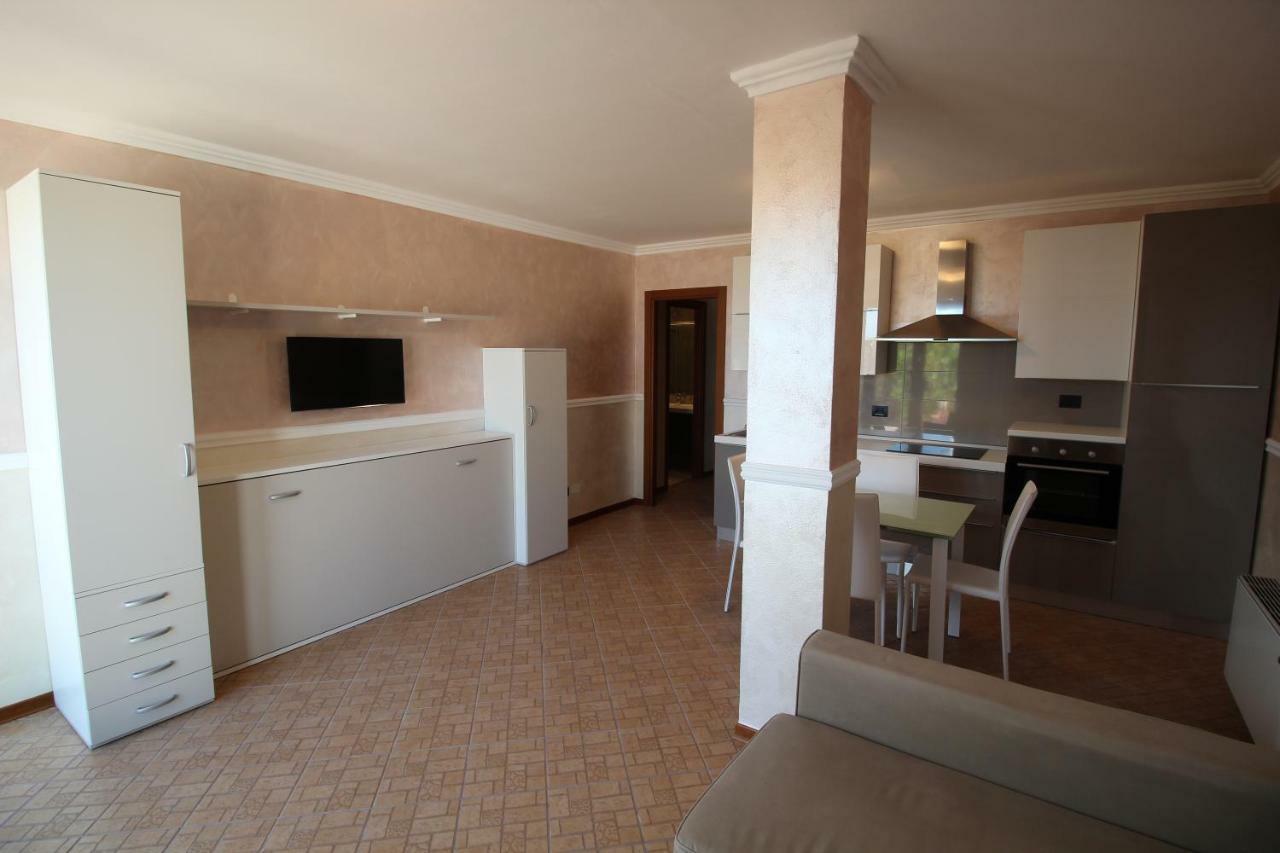 Del Prado Aparthotel Riva Ligure Exterior photo