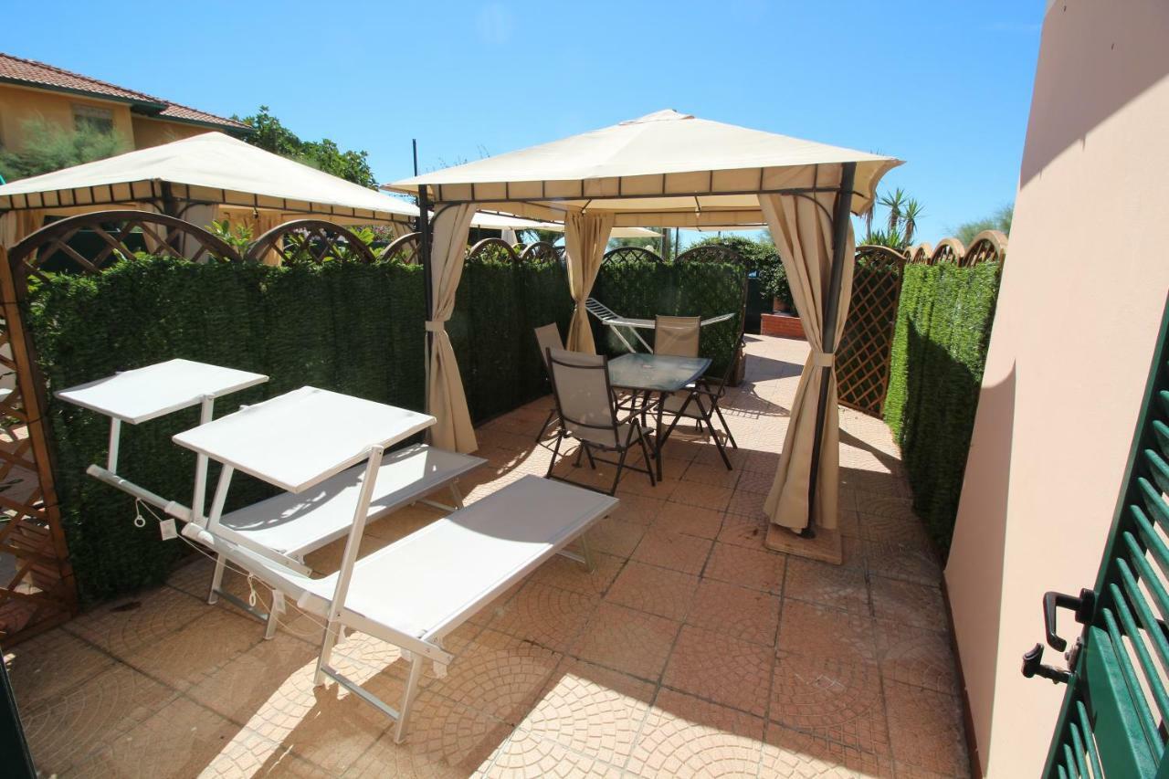 Del Prado Aparthotel Riva Ligure Exterior photo